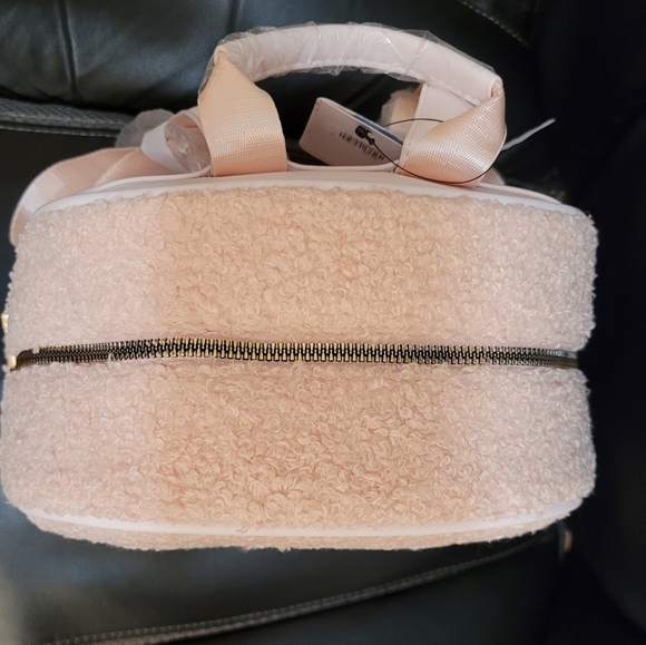 Nintendo Kirby Mini Backpack - Picture 6 of 6